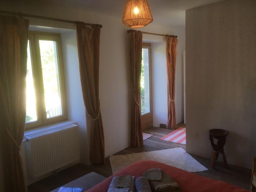 Les Pipistrelles 19 - Chambre D'Hotes Meymac Esterno foto